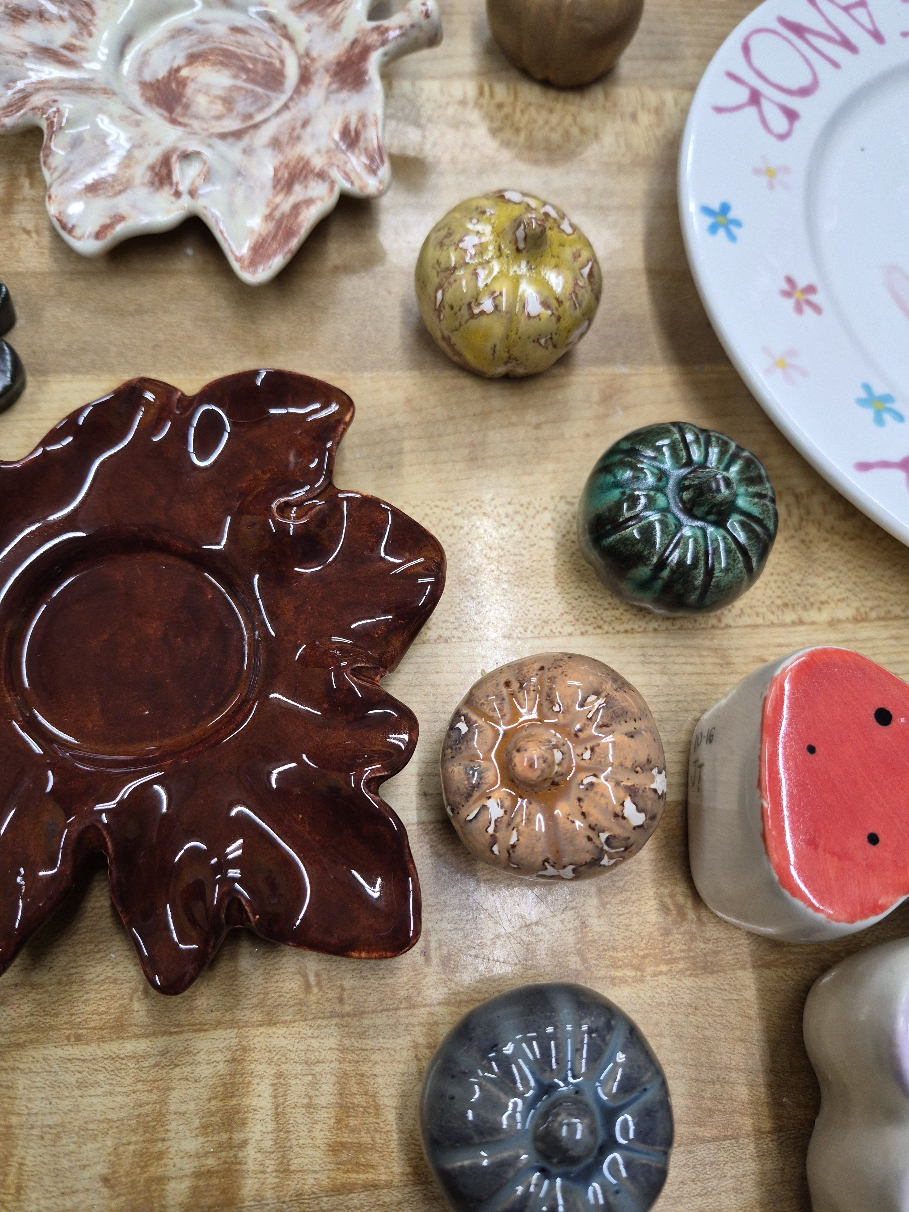 Try One of our Fall-Themed Glazes!